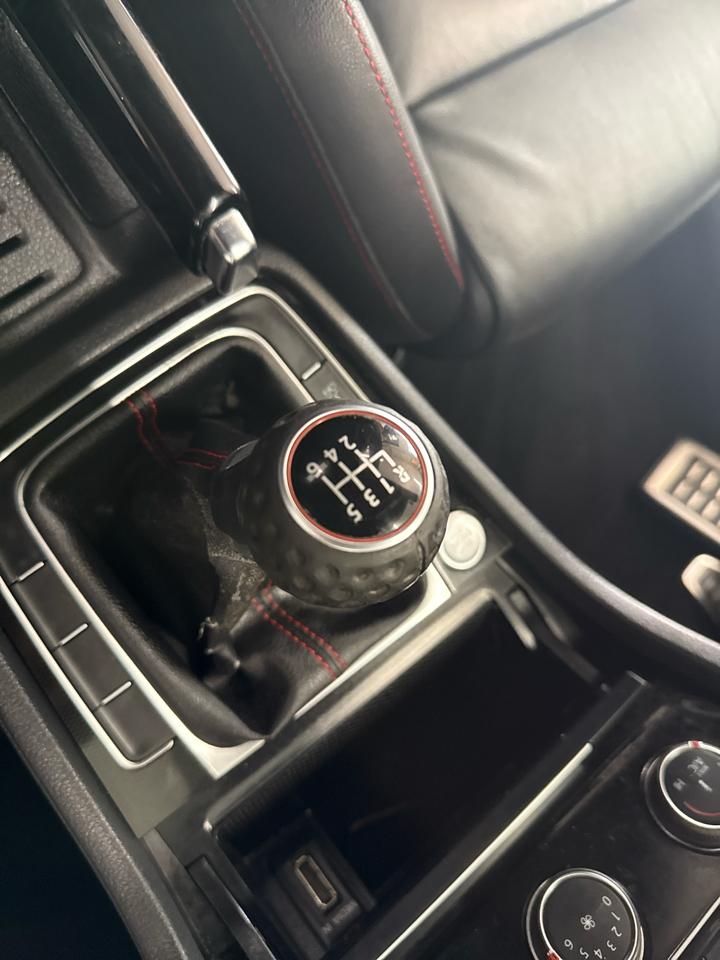 Volkswagen GTI  2015