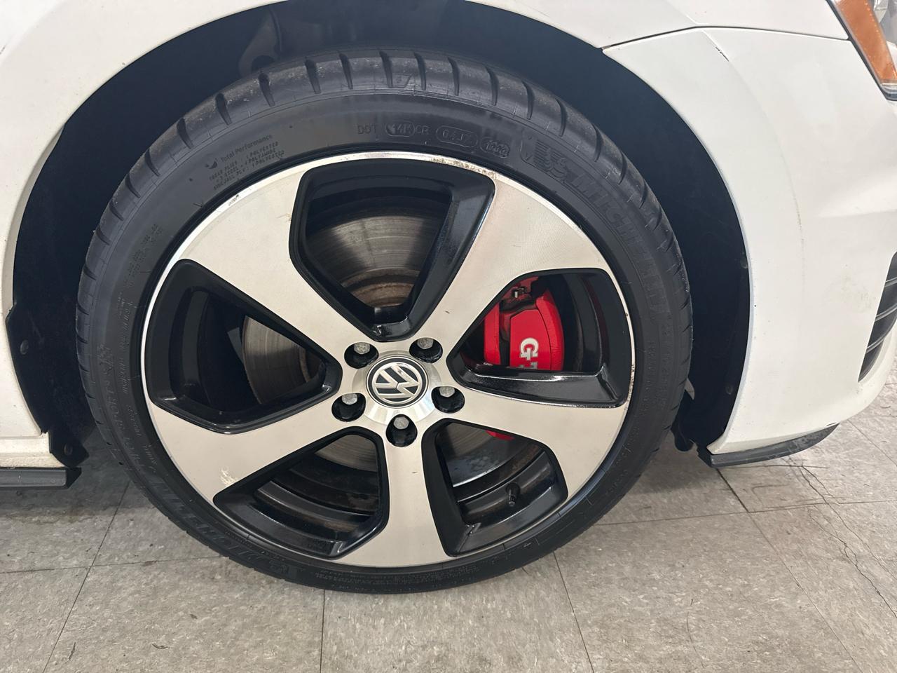 Volkswagen GTI  2015