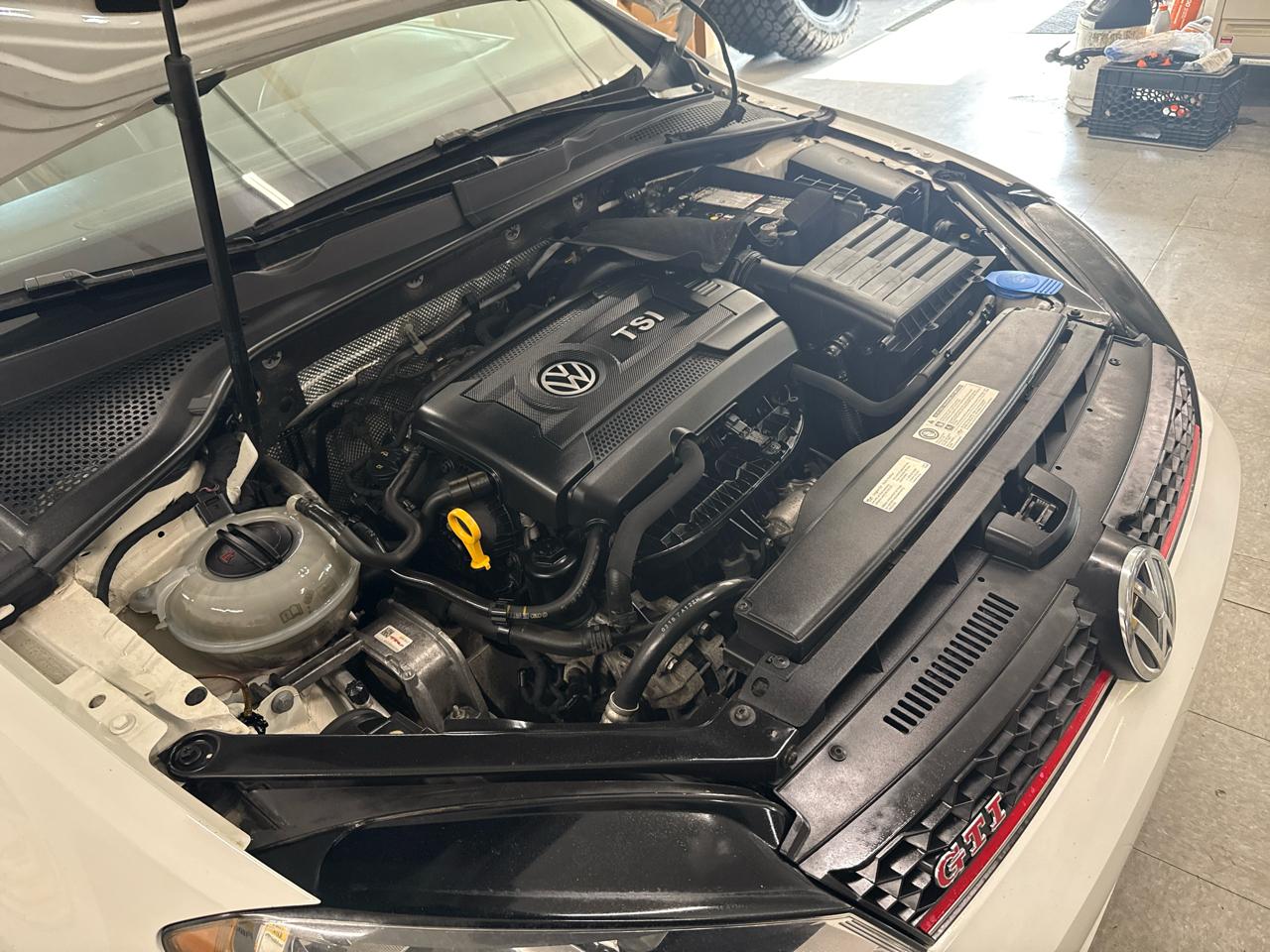 Volkswagen GTI  2015