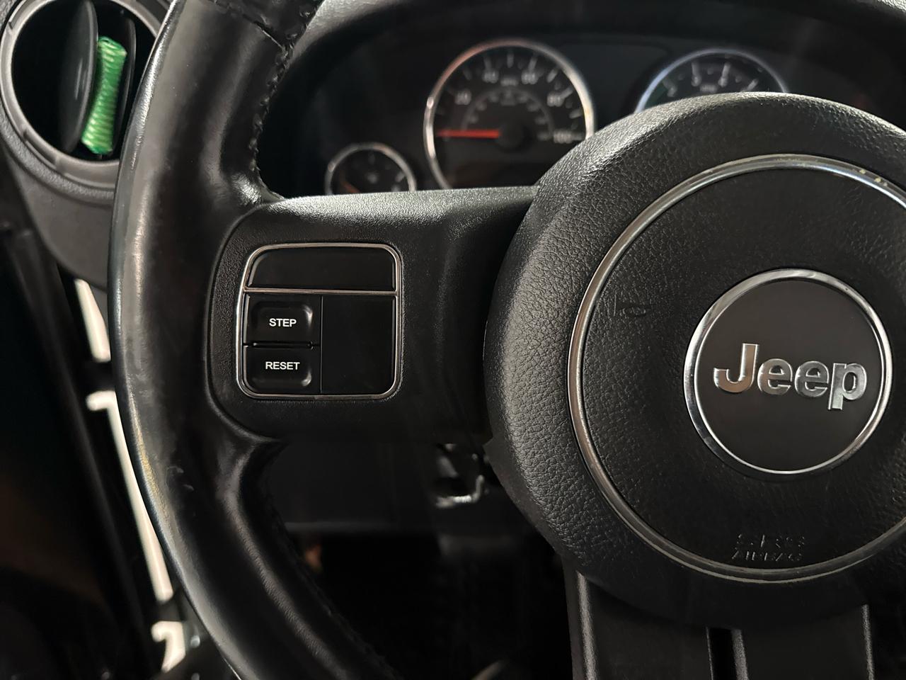 Jeep Wrangler Unlimited Sport 4WD 2012