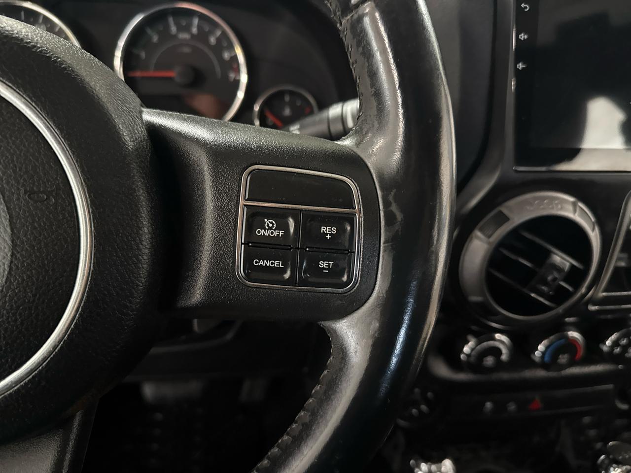 Jeep Wrangler Unlimited Sport 4WD 2012