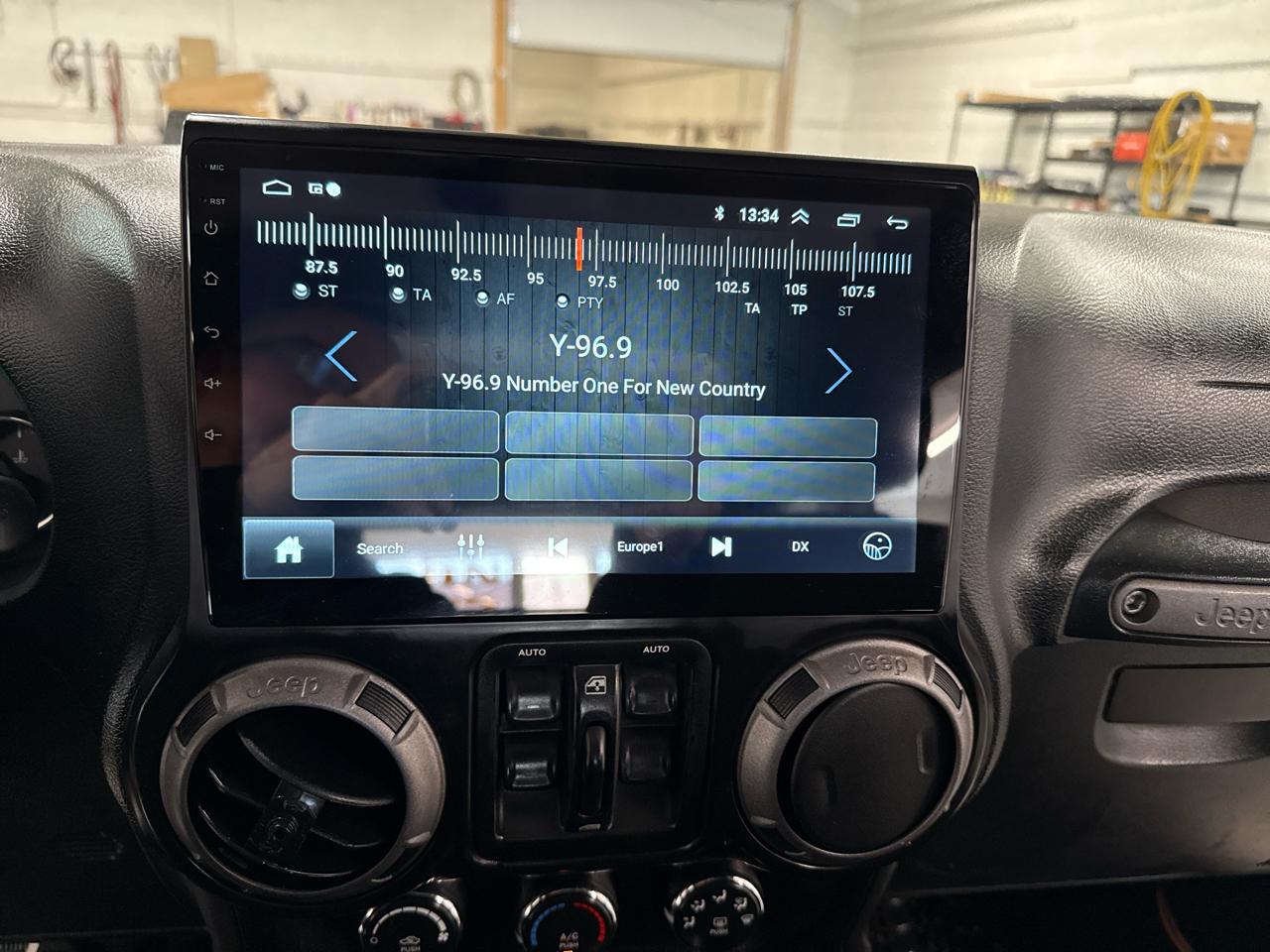 Jeep Wrangler Unlimited Sport 4WD 2012
