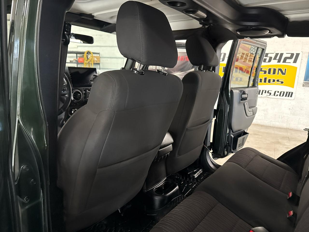 Jeep Wrangler Unlimited Sport 4WD 2012