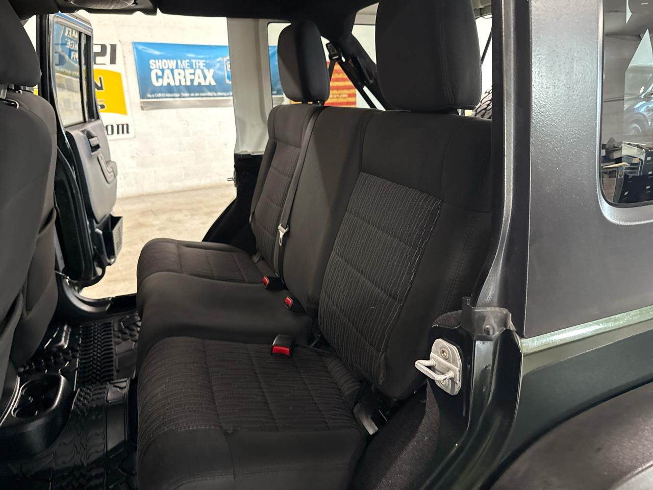 Jeep Wrangler Unlimited Sport 4WD 2012