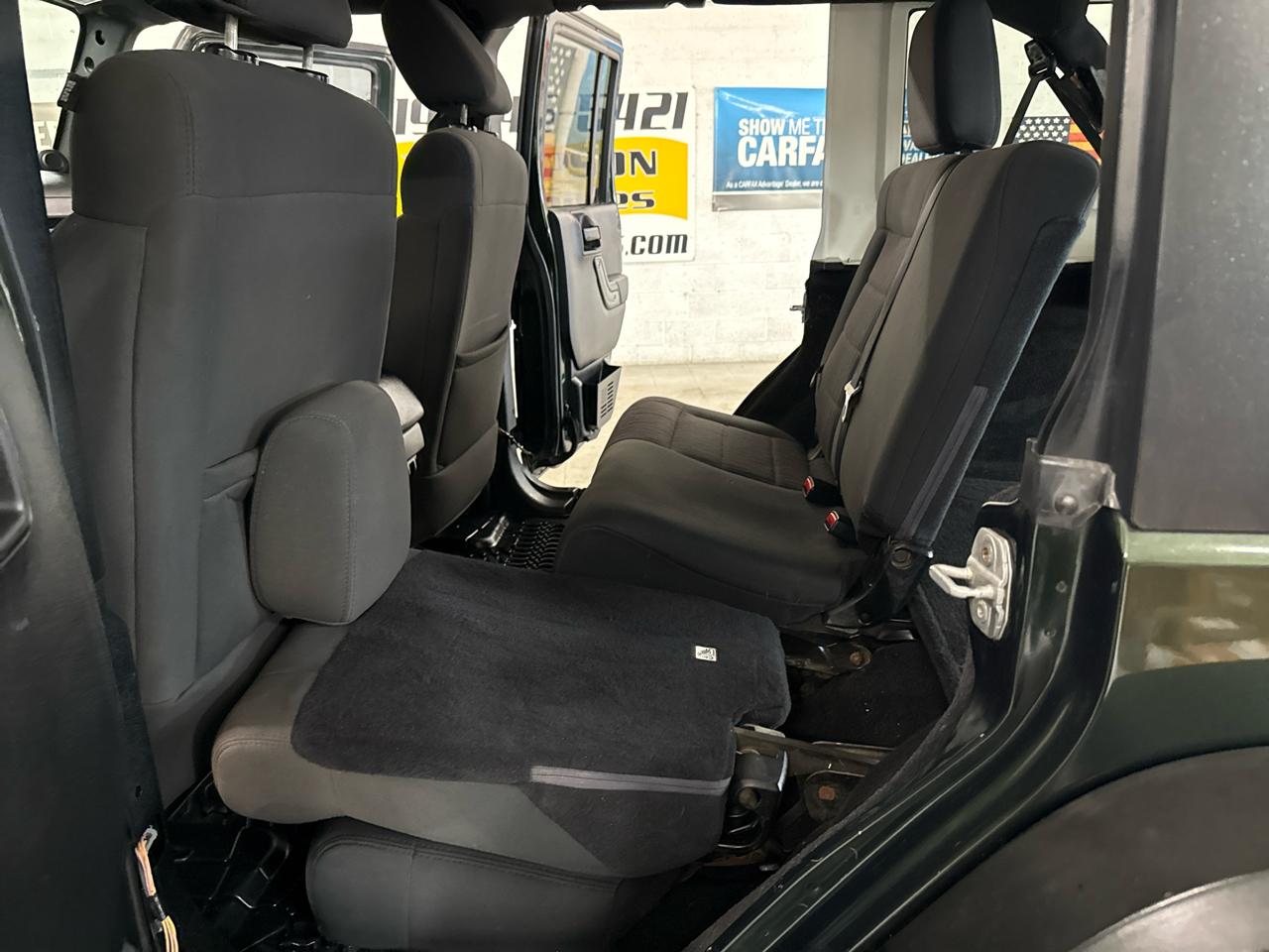 Jeep Wrangler Unlimited Sport 4WD 2012