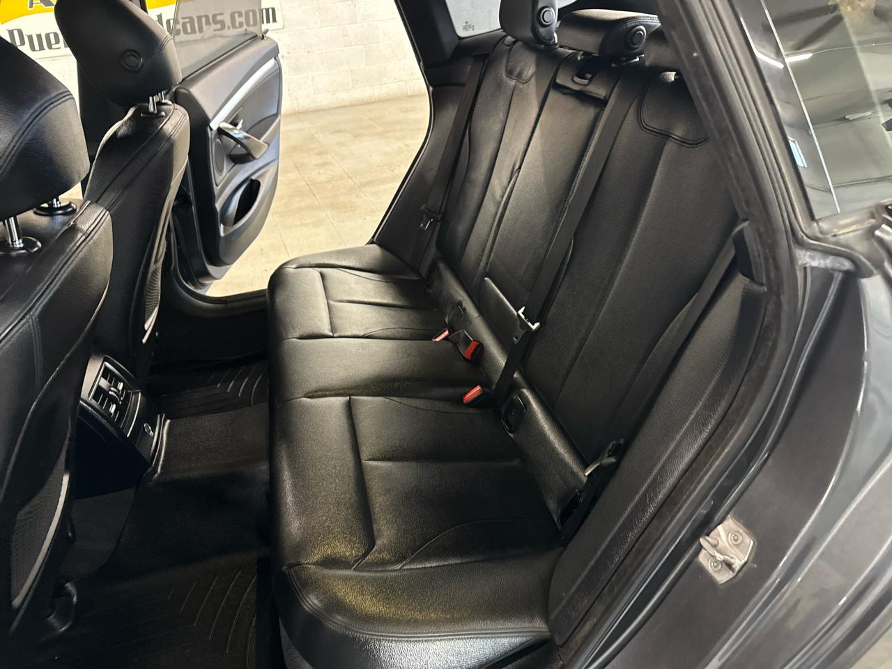BMW 3-Series Gran Turismo 328i xDrive 2016