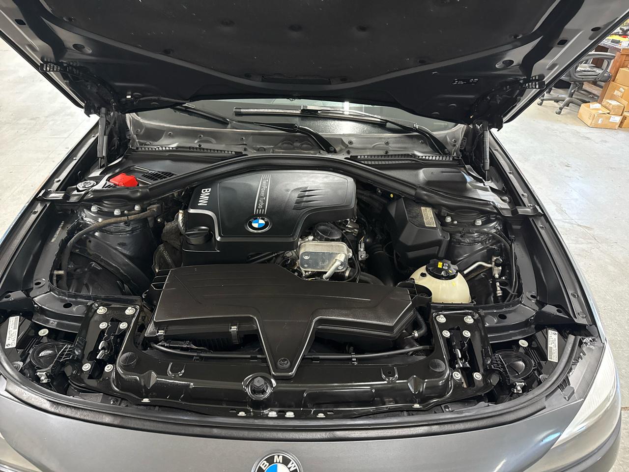 BMW 3-Series Gran Turismo 328i xDrive 2016
