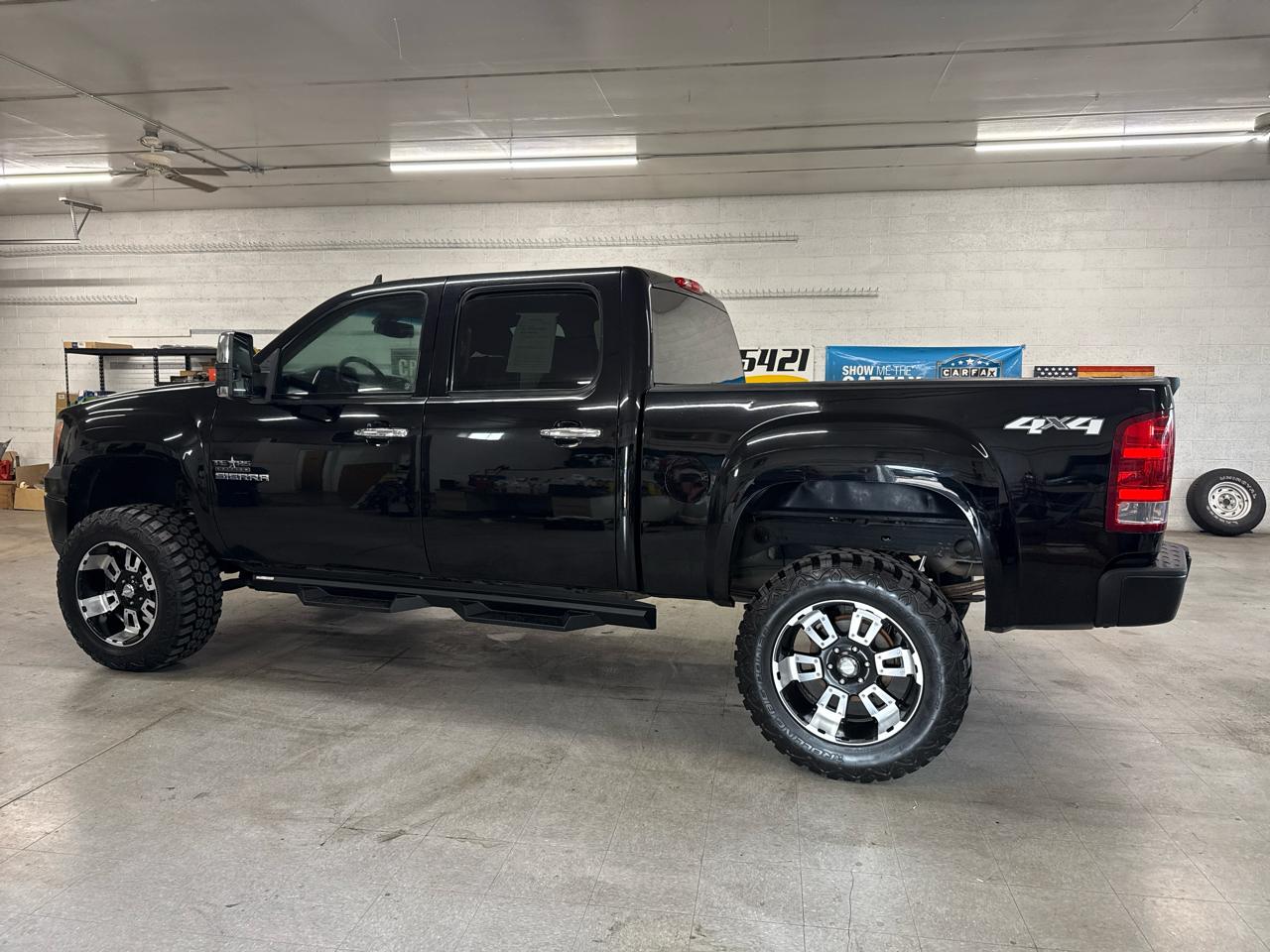 GMC Sierra 1500 SLE Crew Cab 4WD 2012