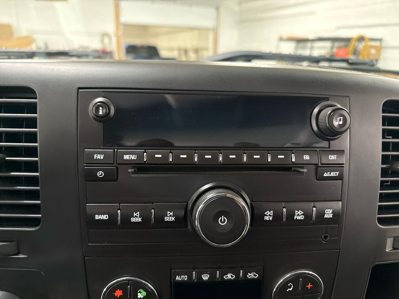GMC Sierra 1500 SLE Crew Cab 4WD 2012