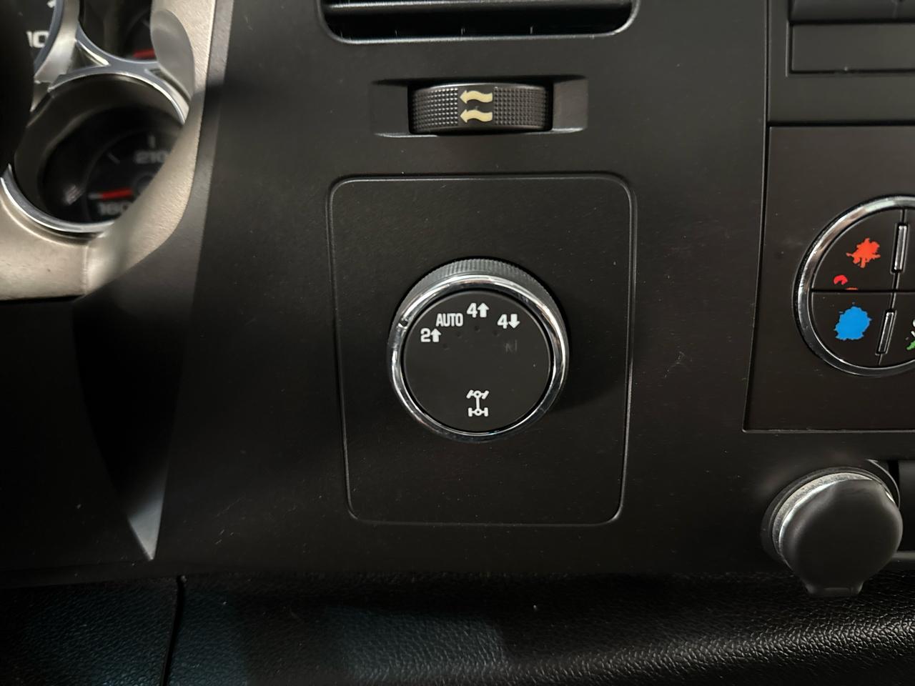 GMC Sierra 1500 SLE Crew Cab 4WD 2012