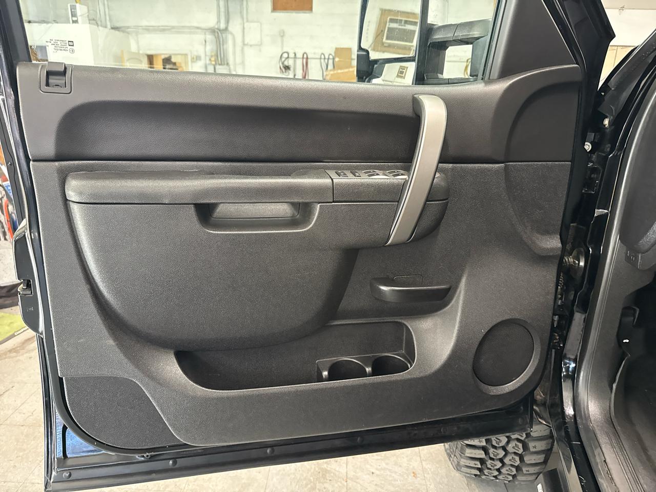 GMC Sierra 1500 SLE Crew Cab 4WD 2012