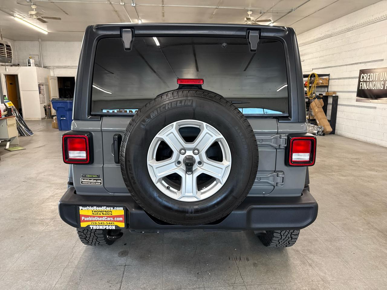 Jeep Wrangler  2022
