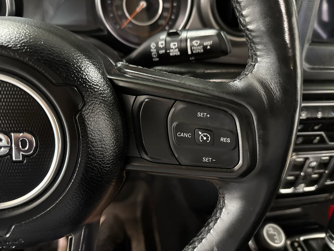 Jeep Wrangler  2022