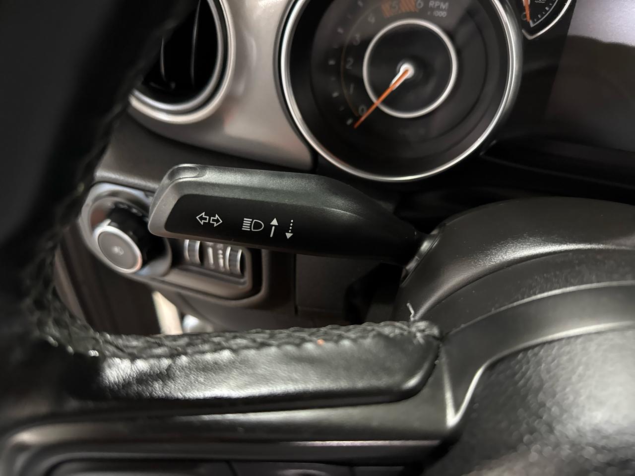 Jeep Wrangler  2022