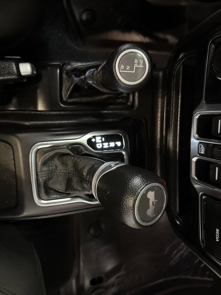 Jeep Wrangler  2022