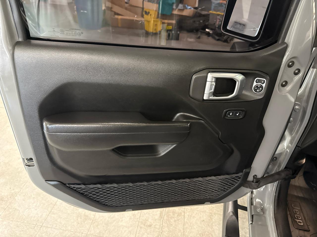 Jeep Wrangler  2022