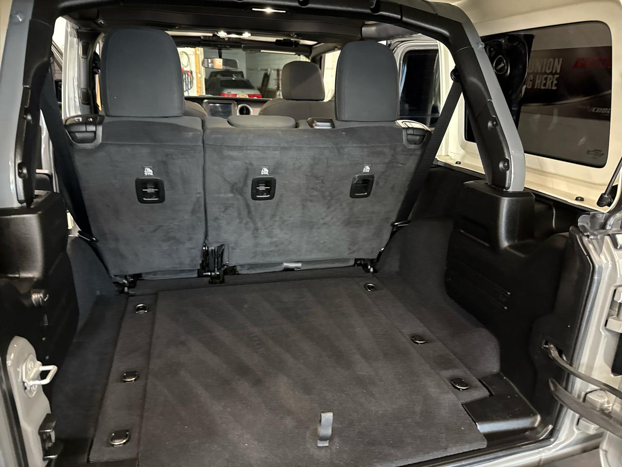 Jeep Wrangler  2022