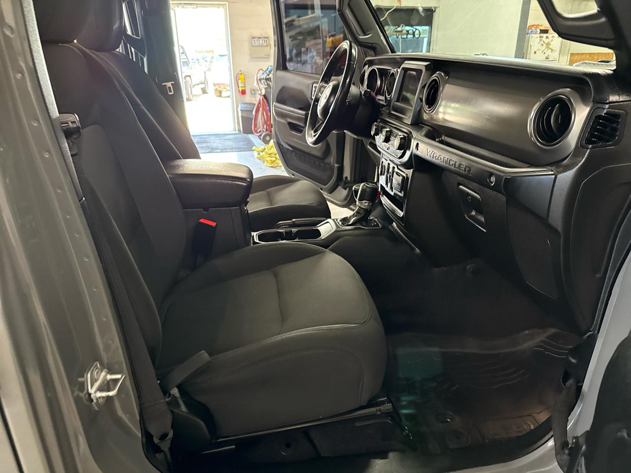 Jeep Wrangler  2022