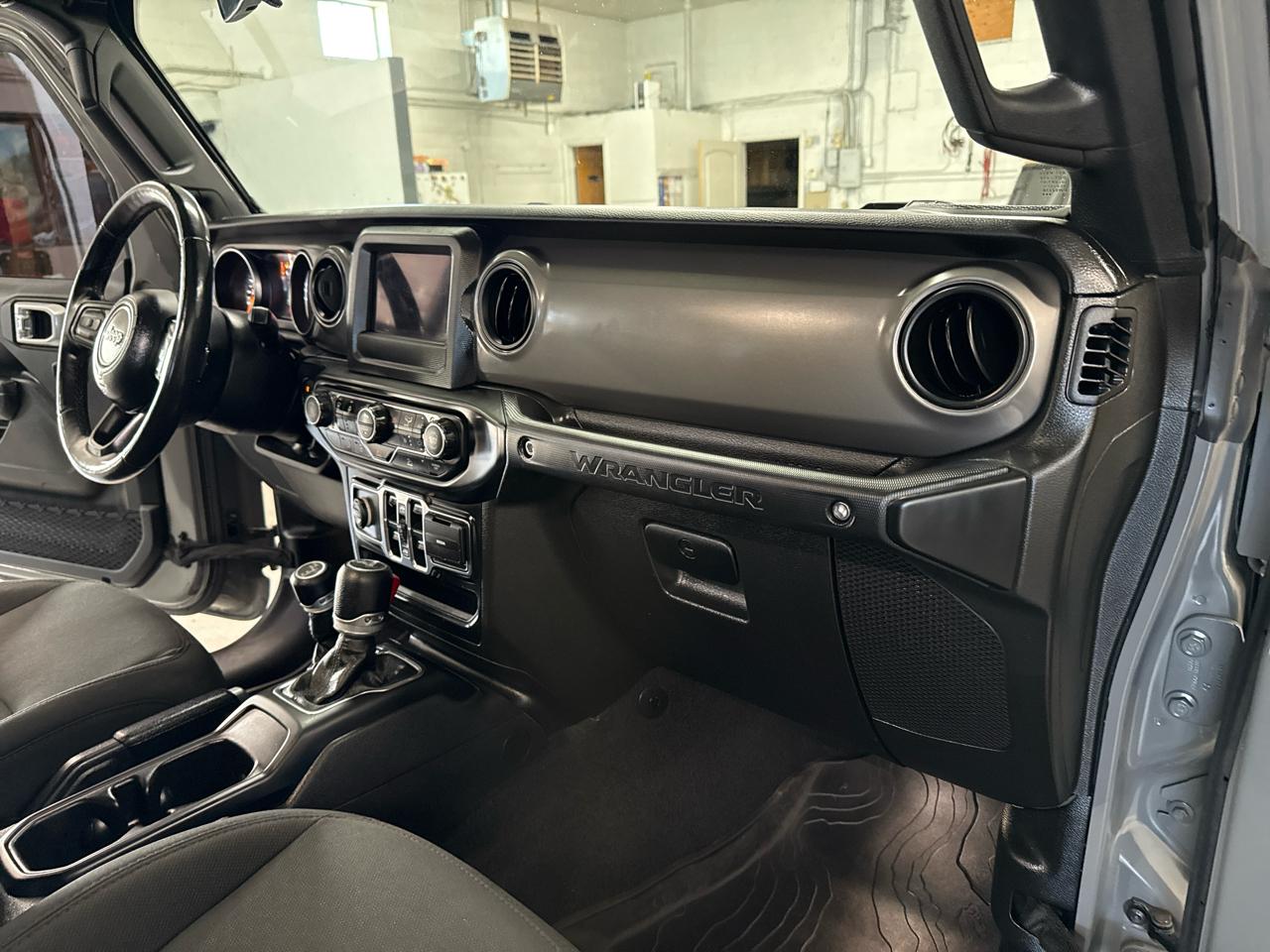 Jeep Wrangler  2022
