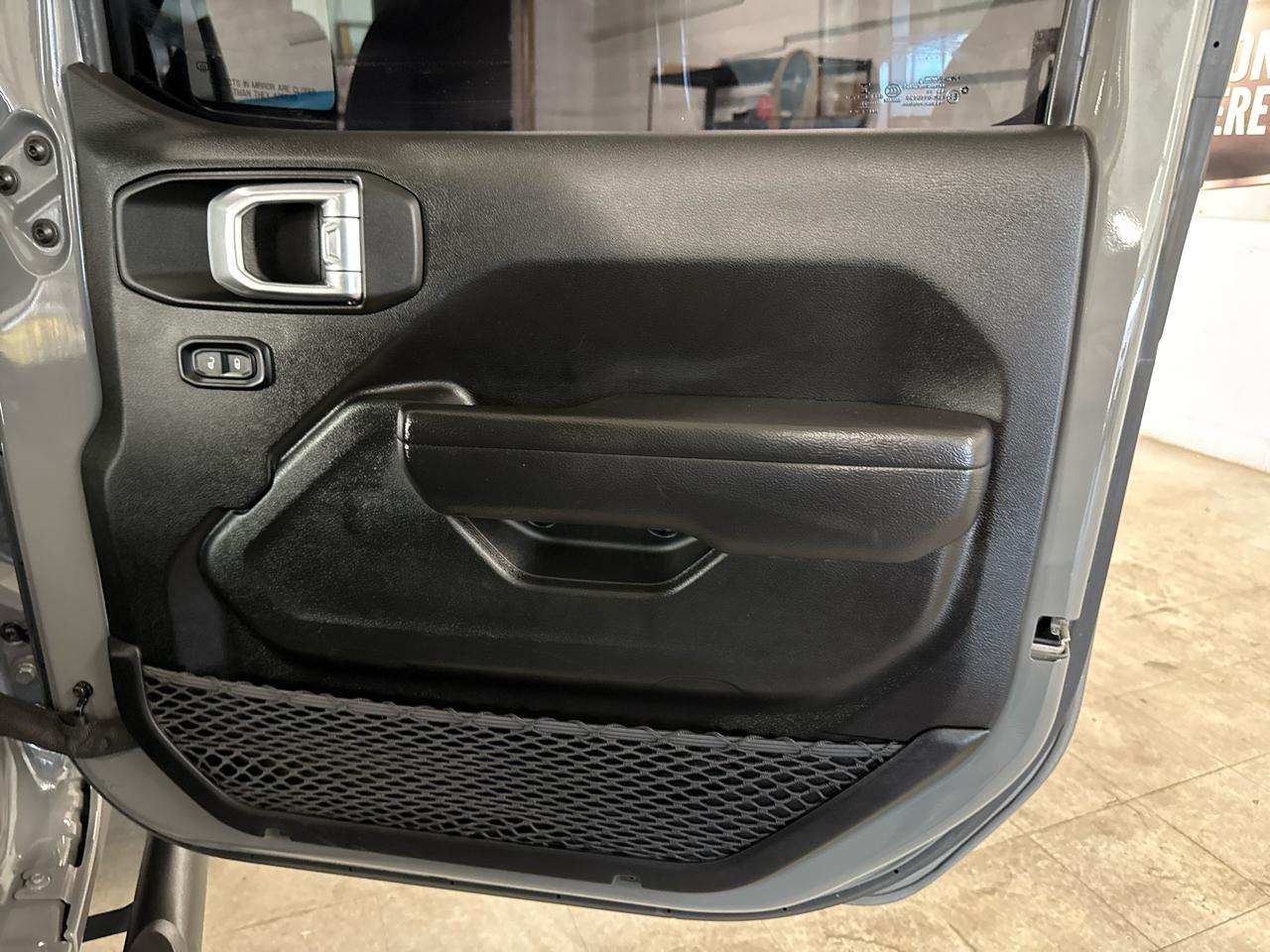 Jeep Wrangler  2022