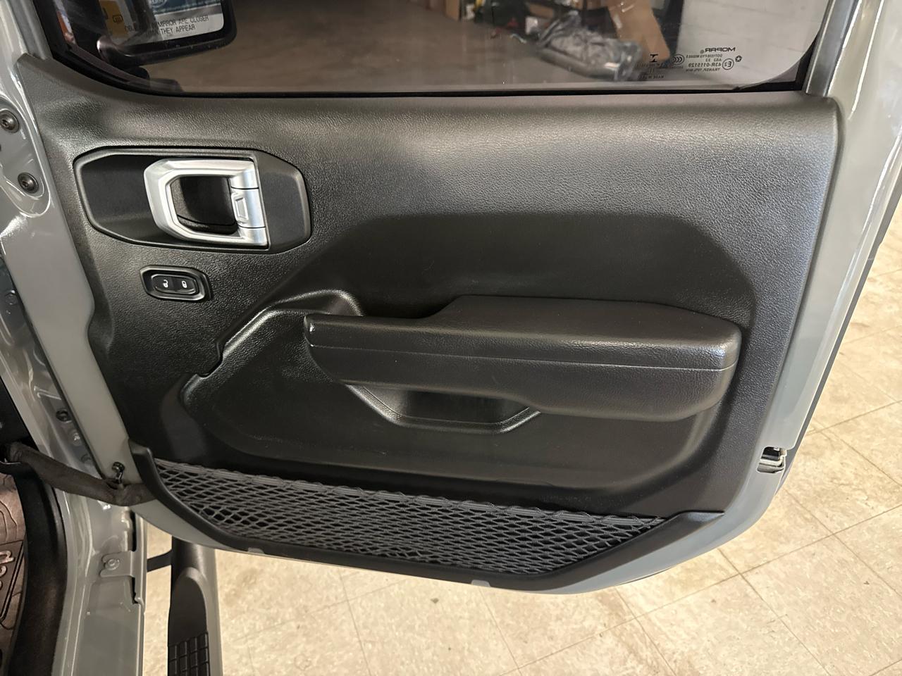 Jeep Wrangler  2022