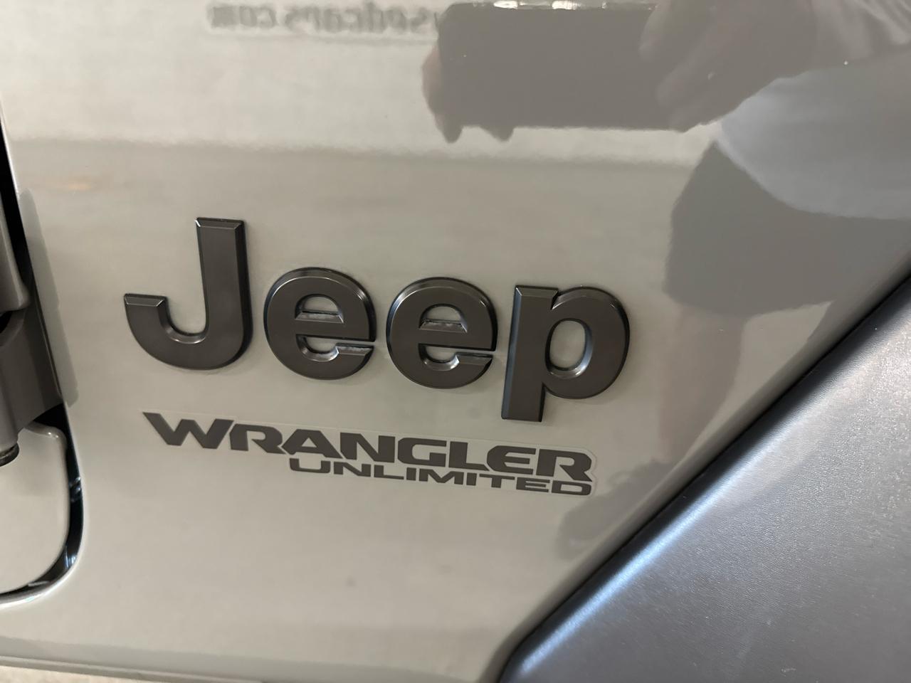 Jeep Wrangler  2022