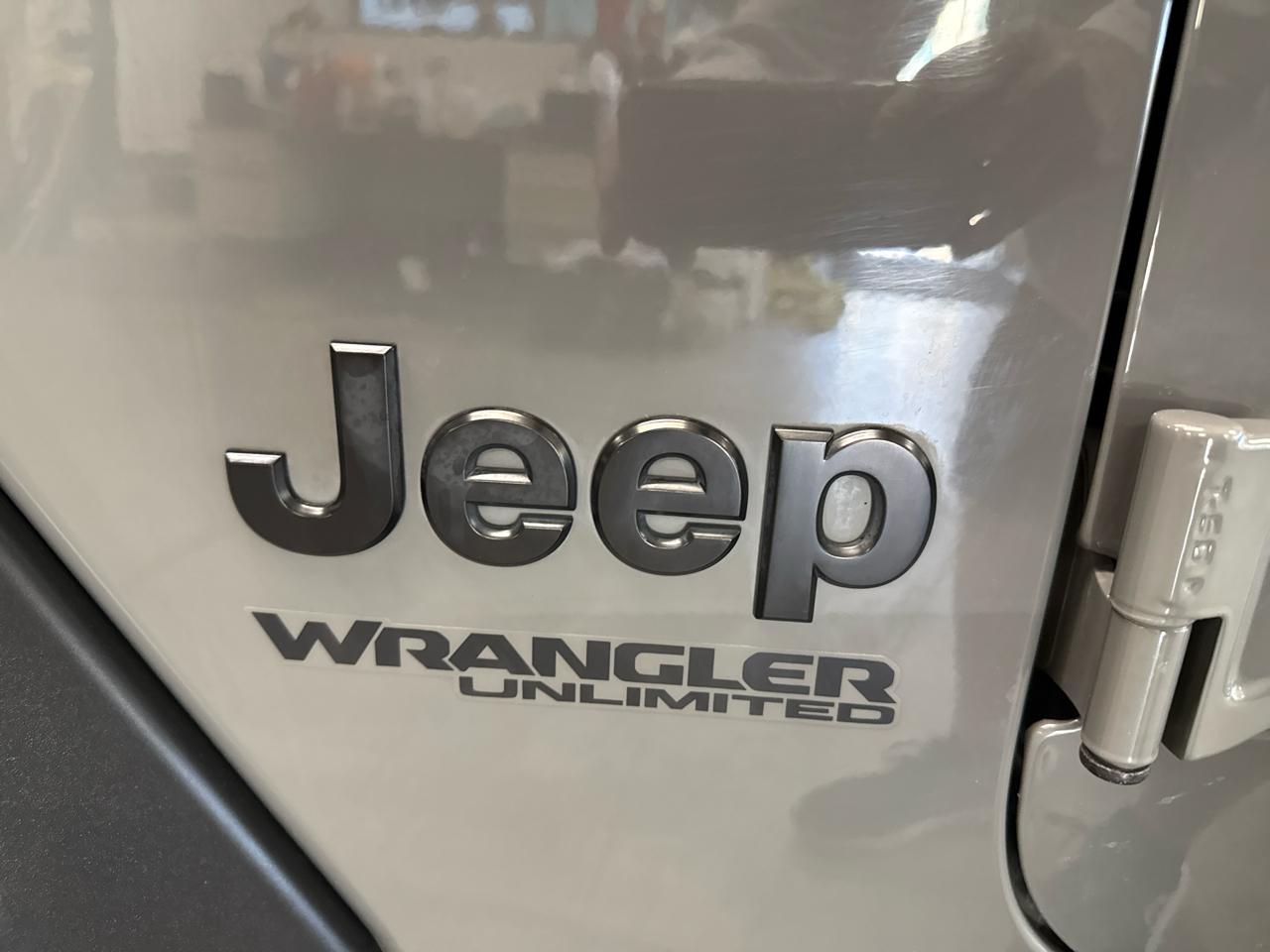 Jeep Wrangler  2022