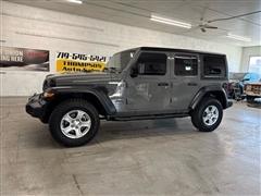 2022 Jeep Wrangler 
