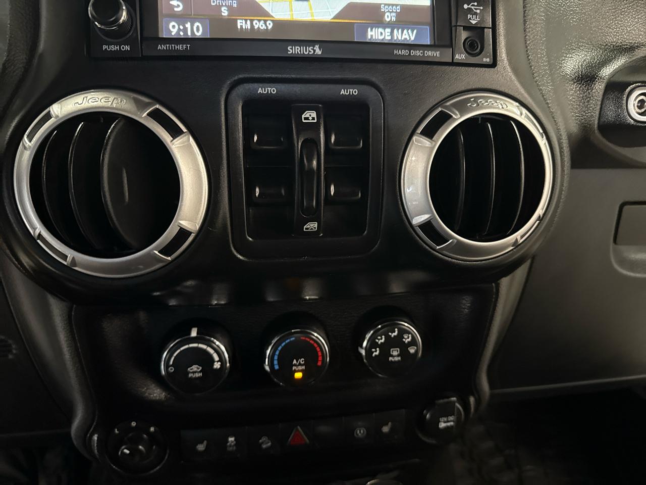 Jeep Wrangler  2016