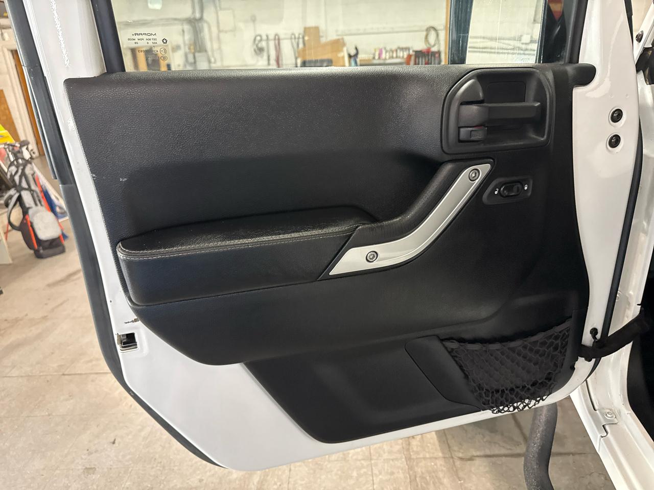 Jeep Wrangler  2016