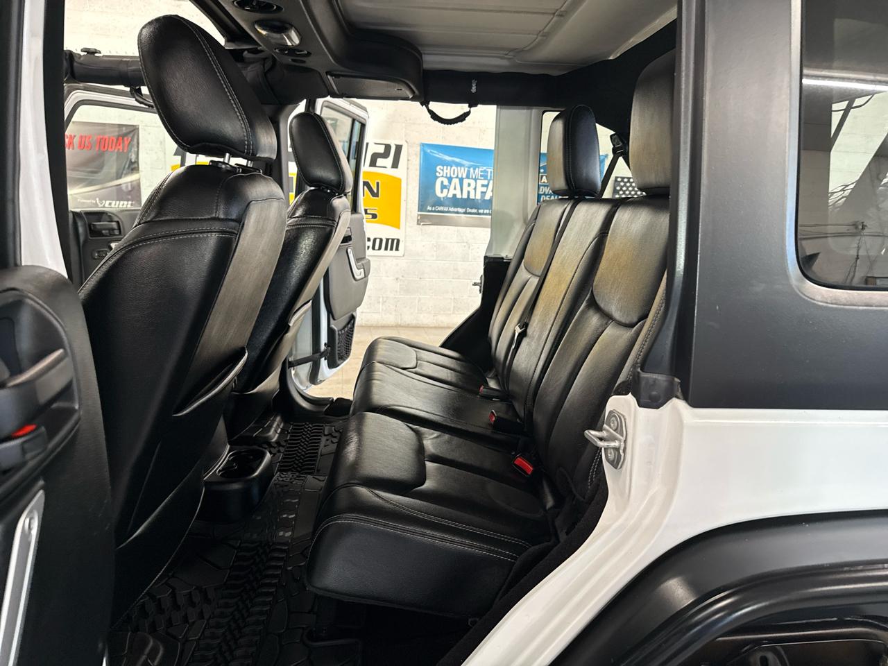 Jeep Wrangler  2016