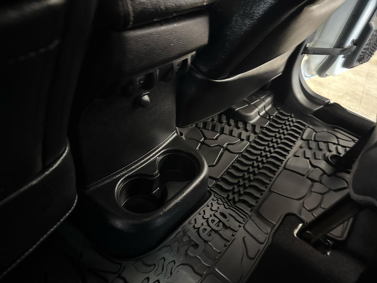 Jeep Wrangler  2016