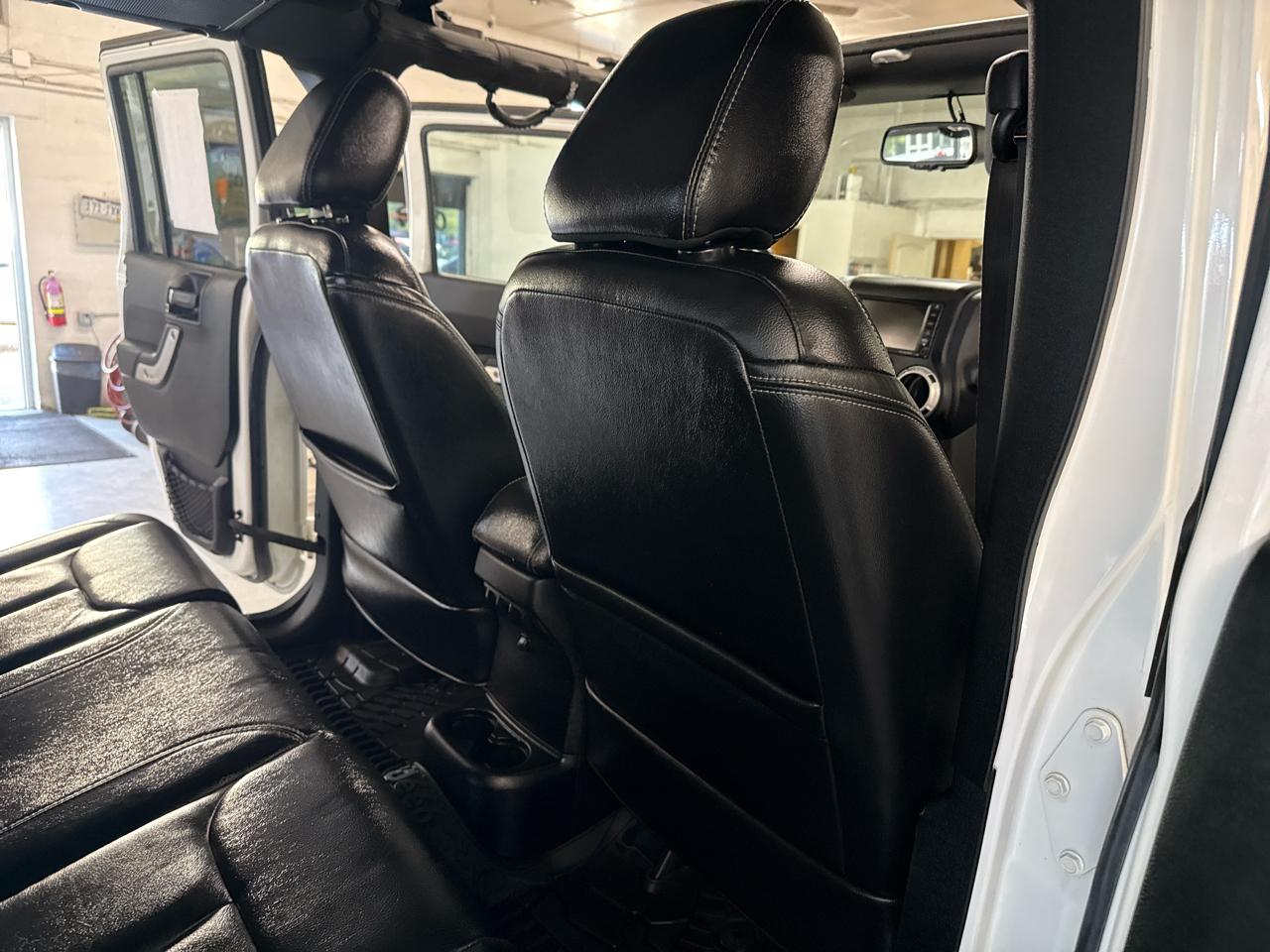 Jeep Wrangler  2016
