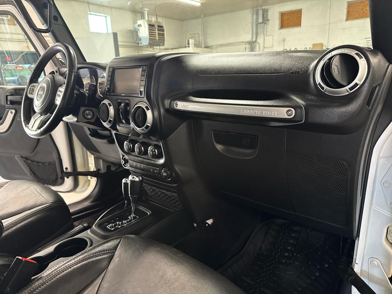 Jeep Wrangler  2016