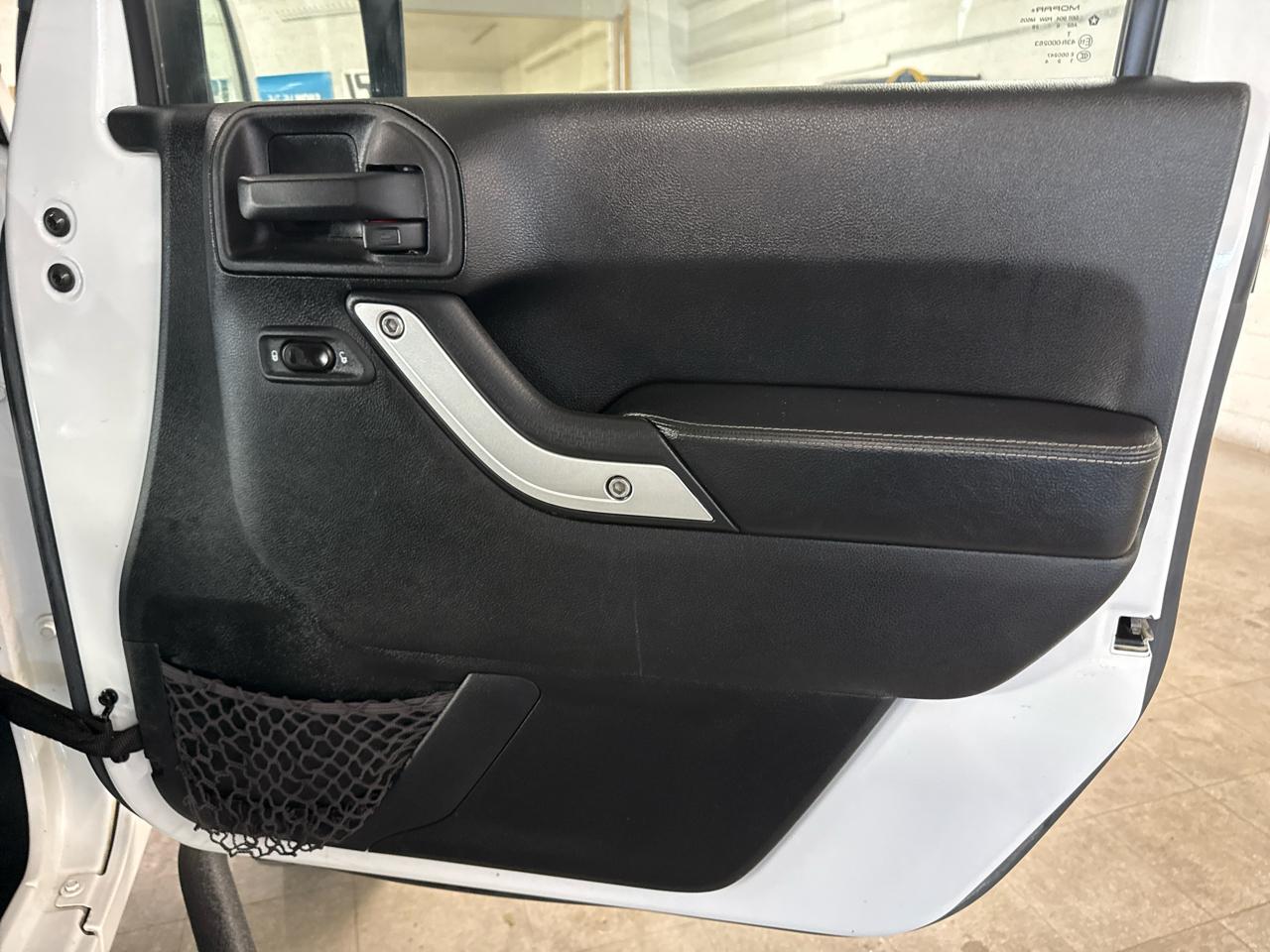 Jeep Wrangler  2016