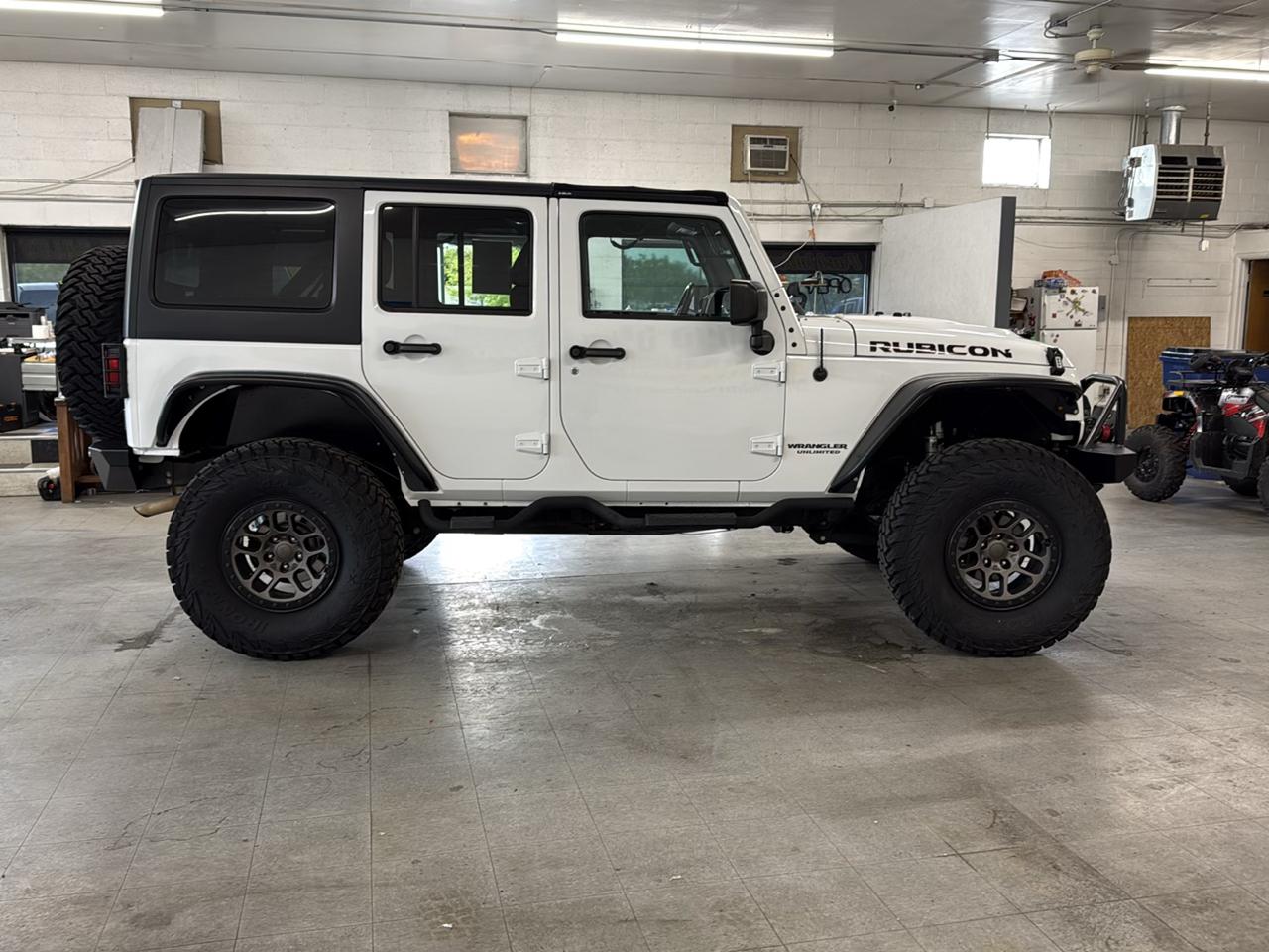 Jeep Wrangler  2016