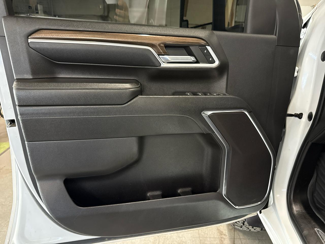 Chevrolet Silverado 2500HD  2024