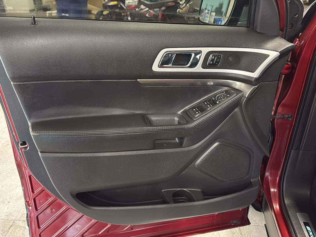 Ford Explorer Sport 4WD 2015