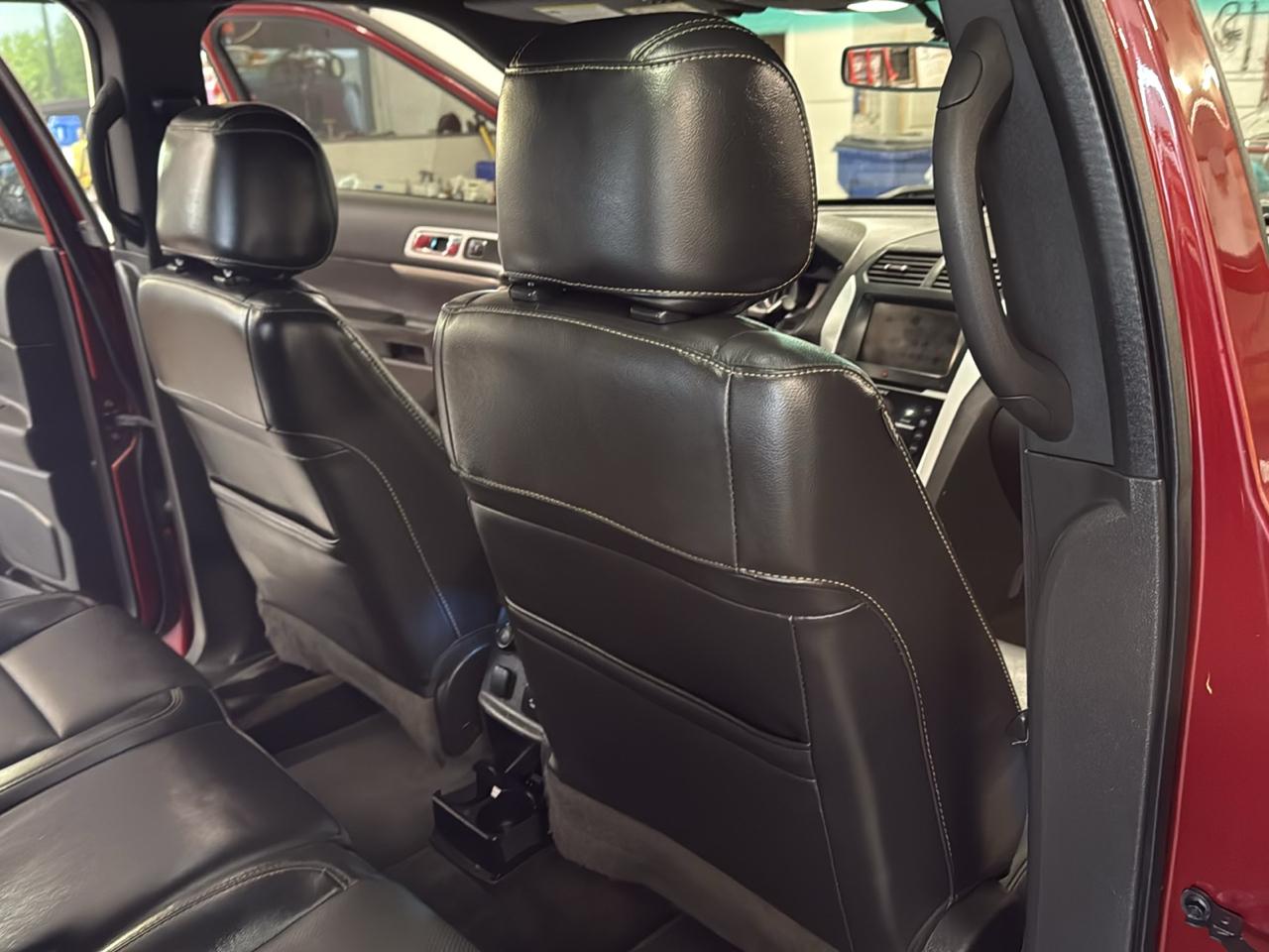 Ford Explorer Sport 4WD 2015