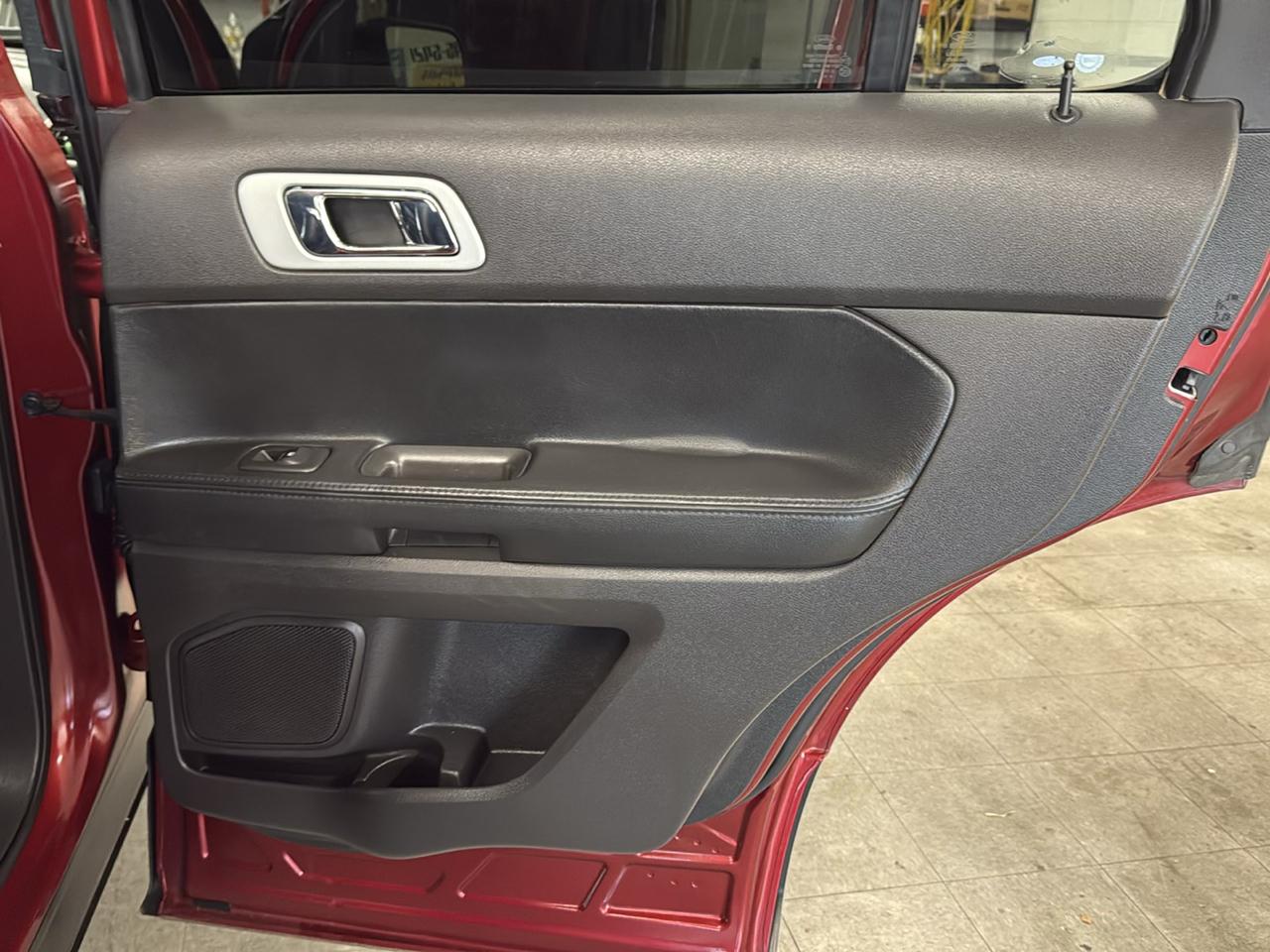 Ford Explorer Sport 4WD 2015