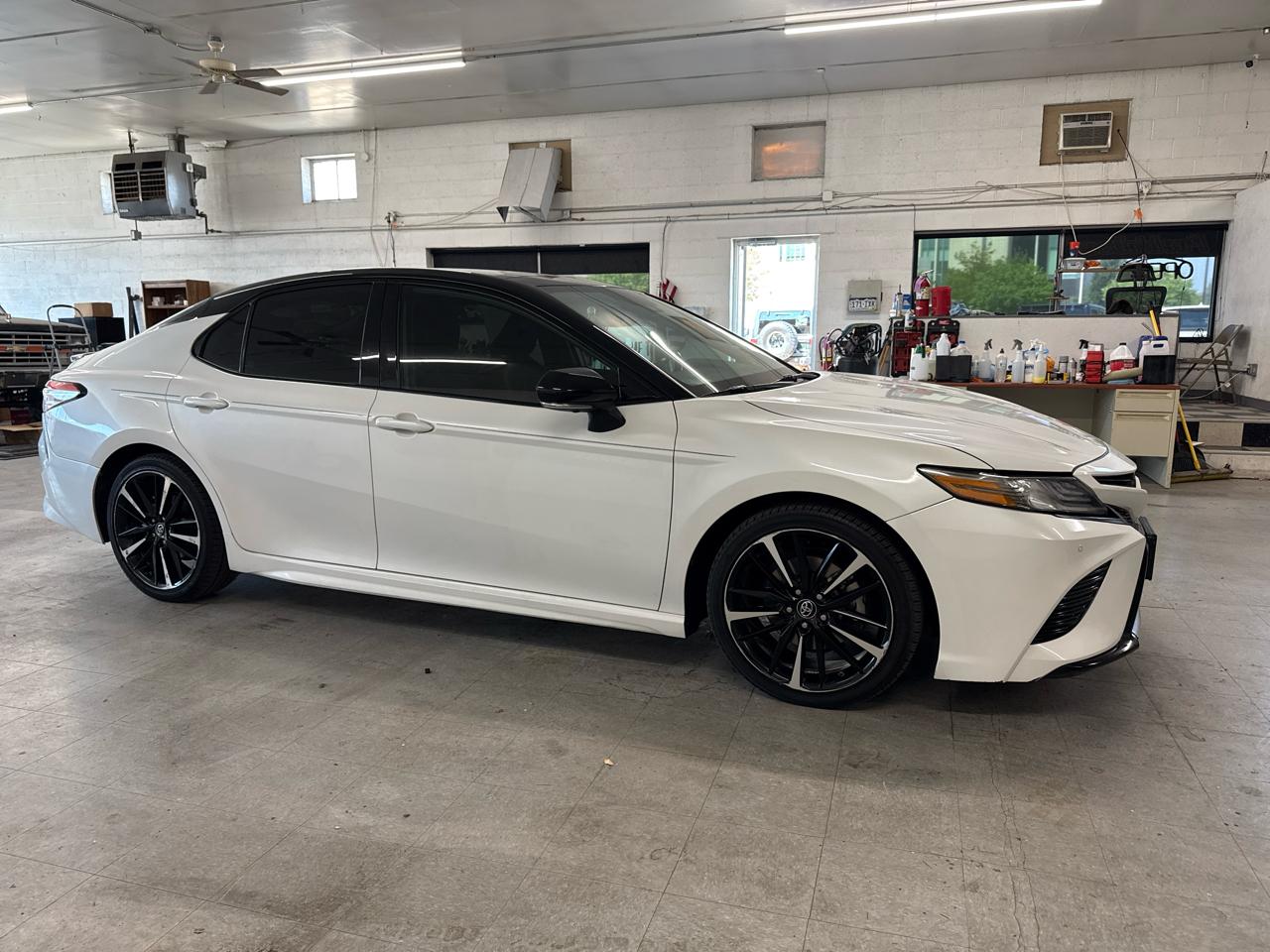 Toyota Camry XSE V6 2019