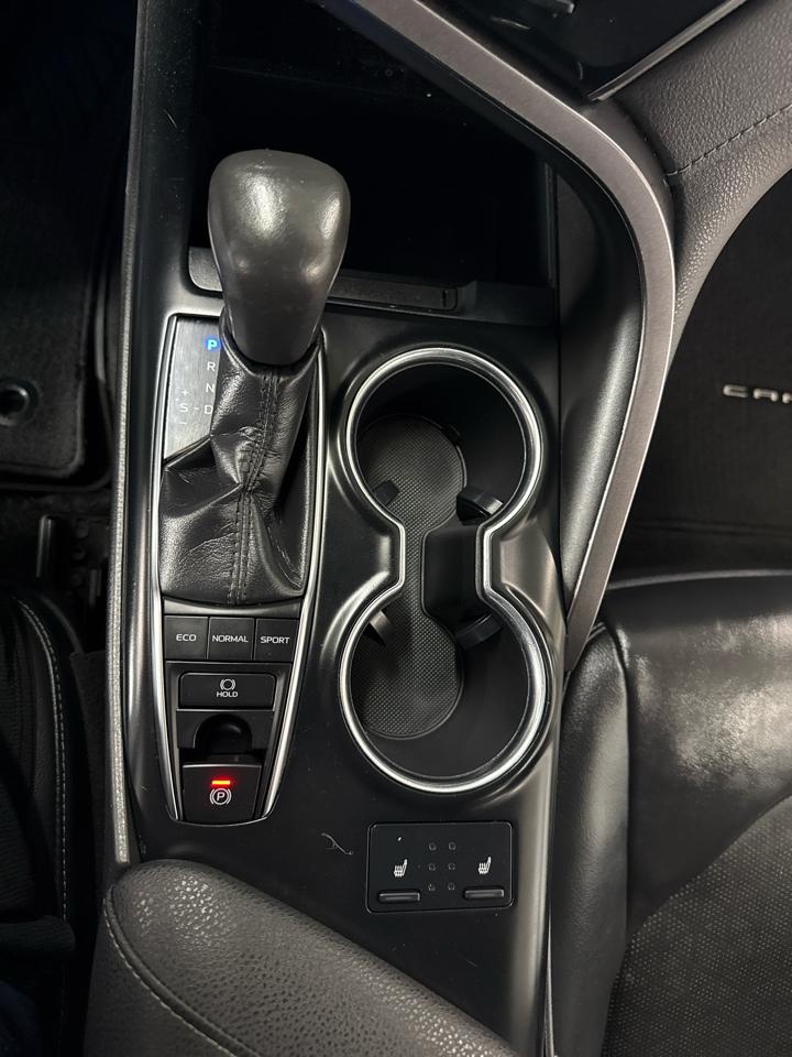 Toyota Camry XSE V6 2019