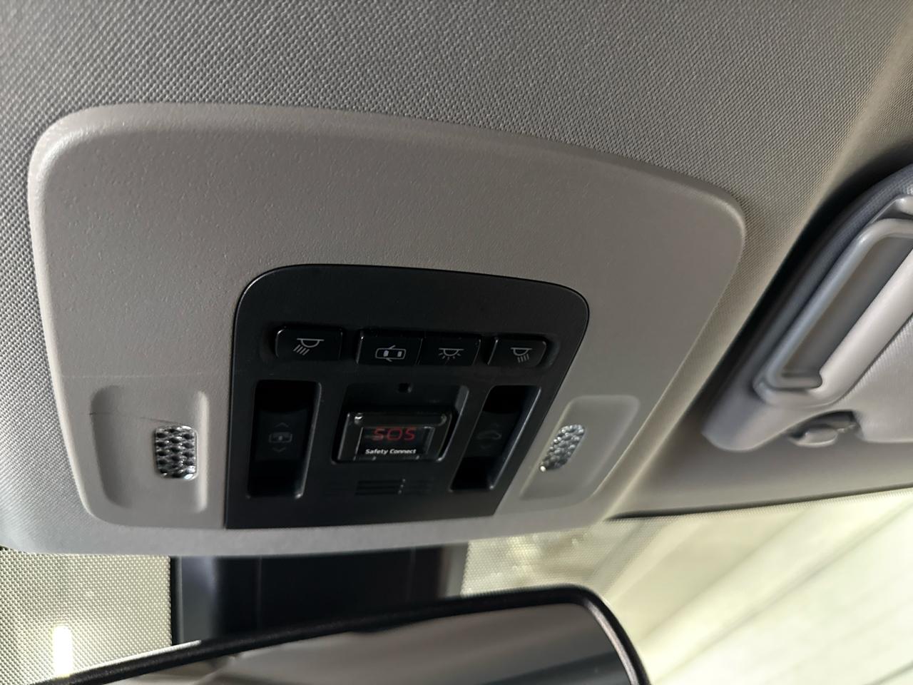 Toyota Camry XSE V6 2019