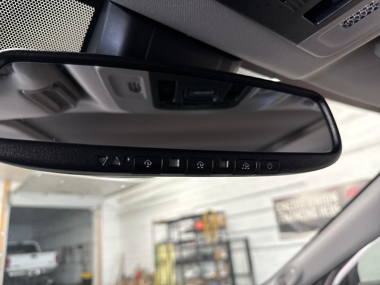 Toyota Camry XSE V6 2019