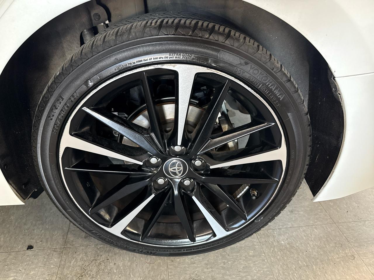 Toyota Camry XSE V6 2019