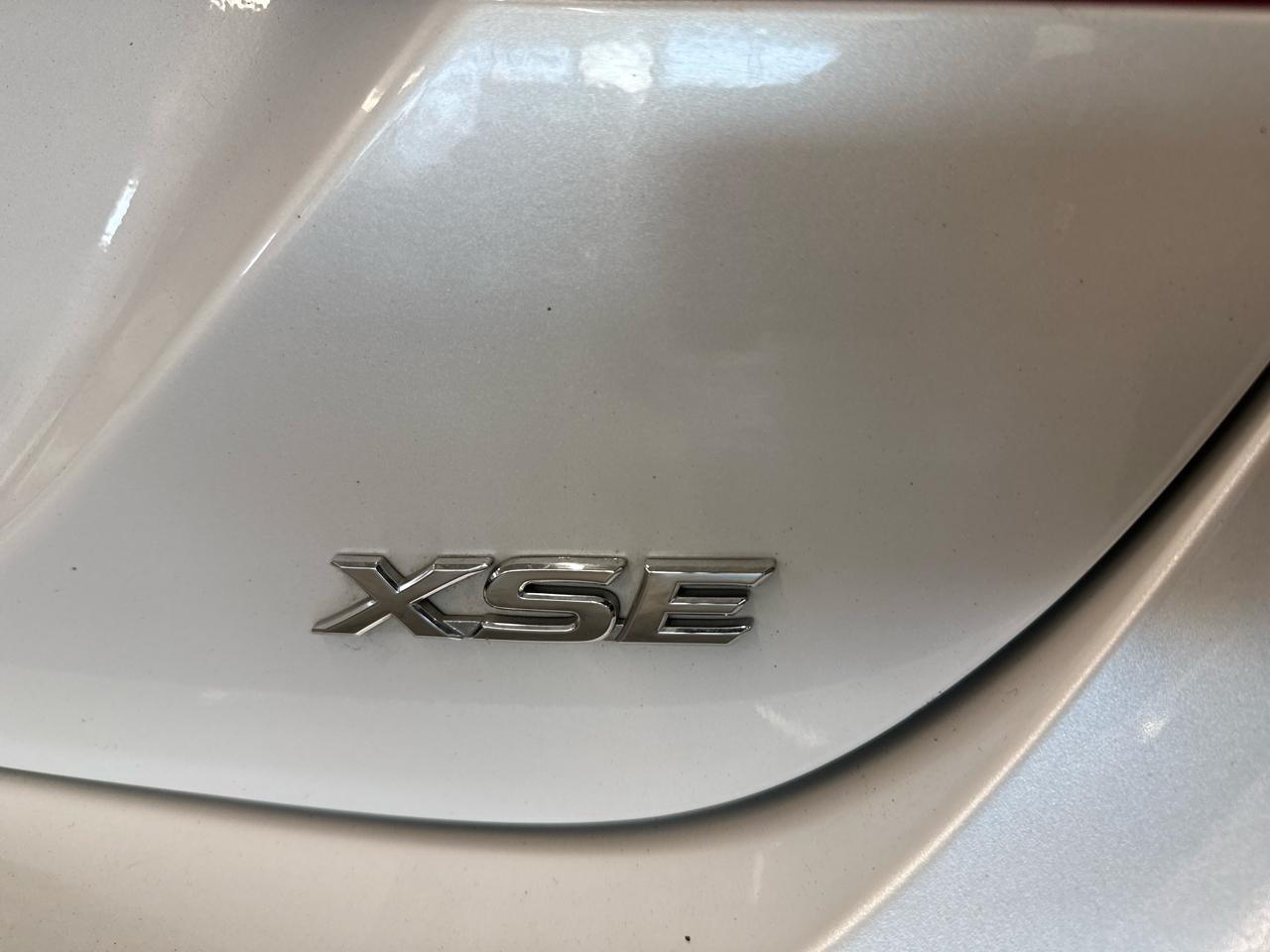 Toyota Camry XSE V6 2019