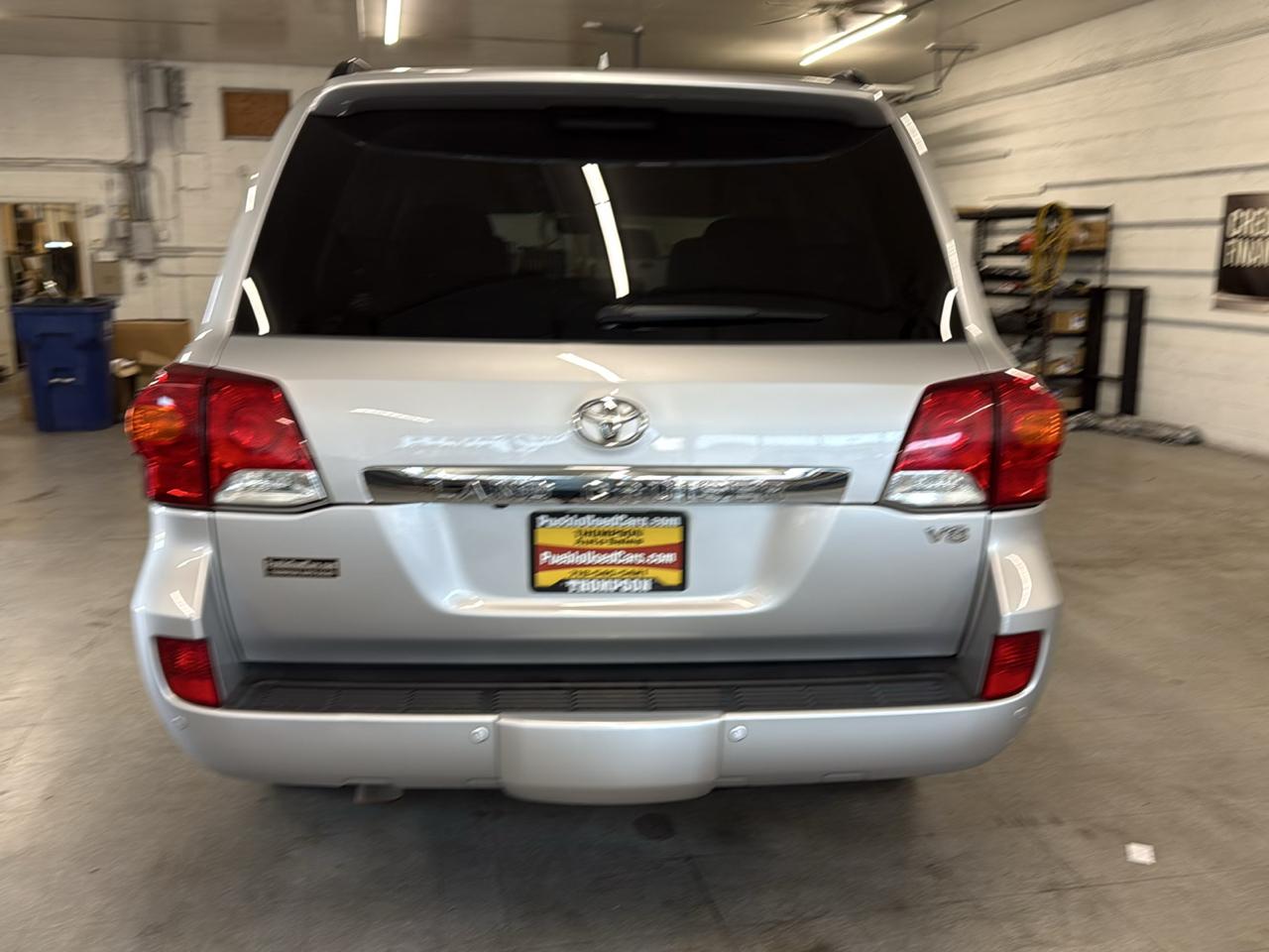 Toyota Land Cruiser 4WD 2013