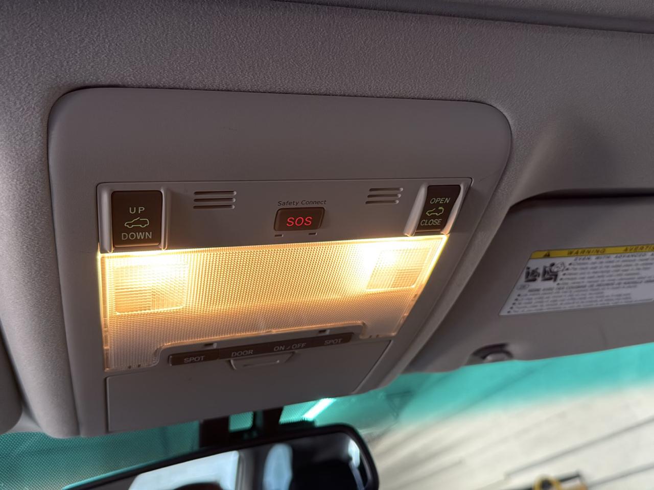 Toyota Land Cruiser 4WD 2013