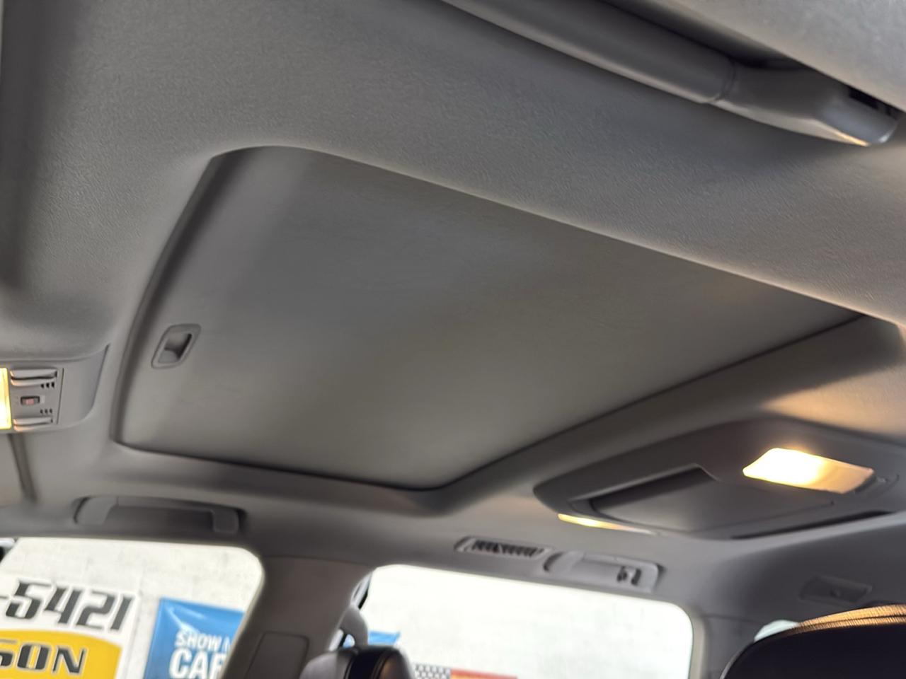 Toyota Land Cruiser 4WD 2013