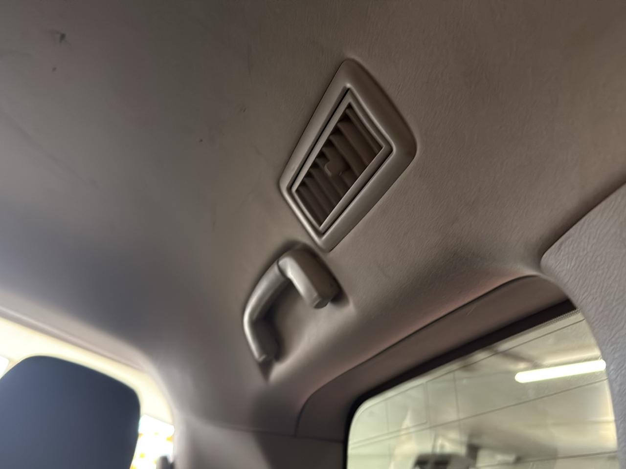 Toyota Land Cruiser 4WD 2013